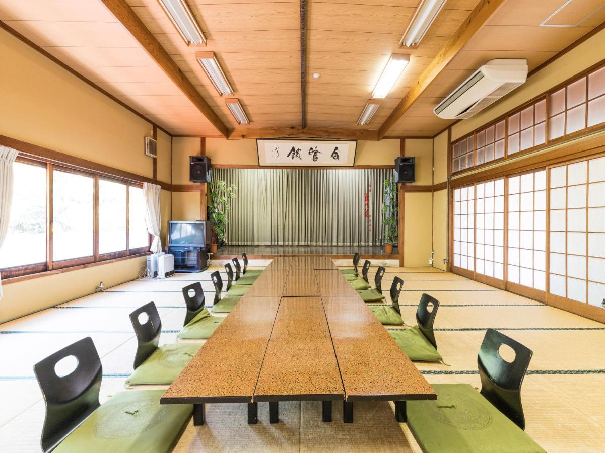 Отель Tabist Shirasagi-Onsen Shirasagikan Тойота Экстерьер фото